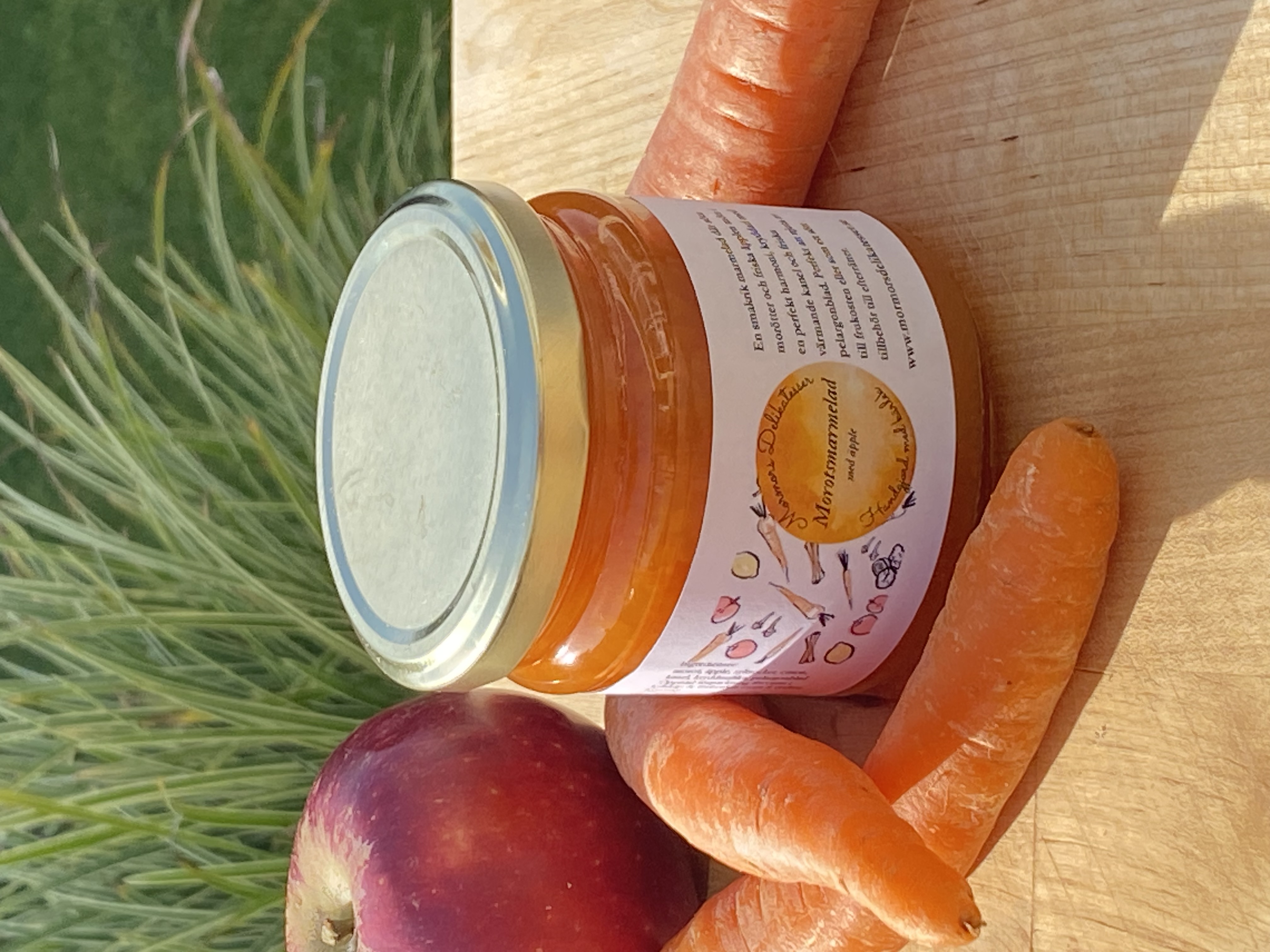 Morotsmarmelad med äpple
